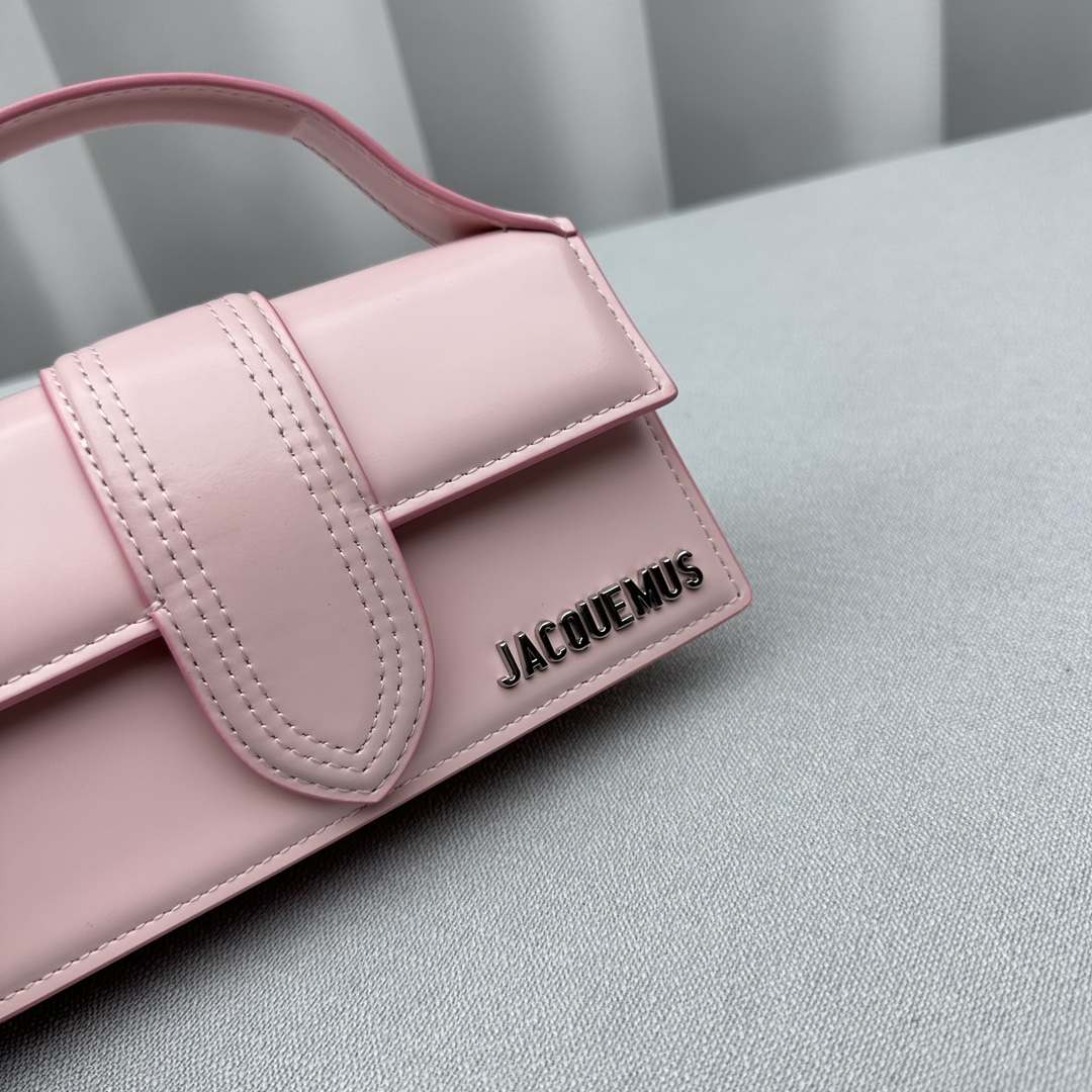 Jacquemus Satchel Bags